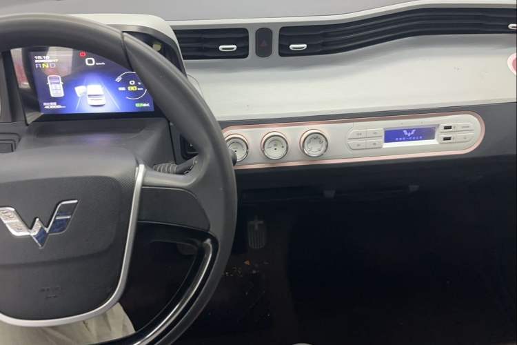 Used Wuling Hongguang MINIEV 2021 Macaron Premium Model – Lithium Iron Phosphate