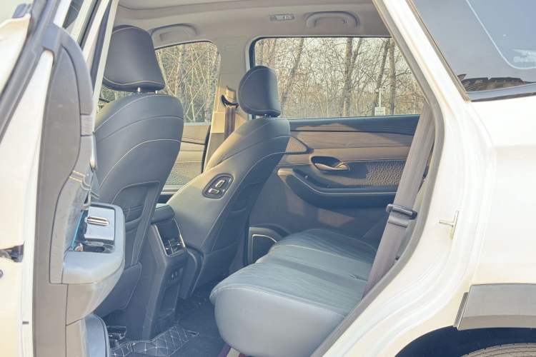 Used JETOUR Shanhai L9 2024 1.5TD 2DHT Pro 7-Seater