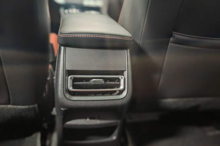 Used Changan Eado 2024 PLUS Blue Whale NE 1.4T GDI DCT High-Energy Edition