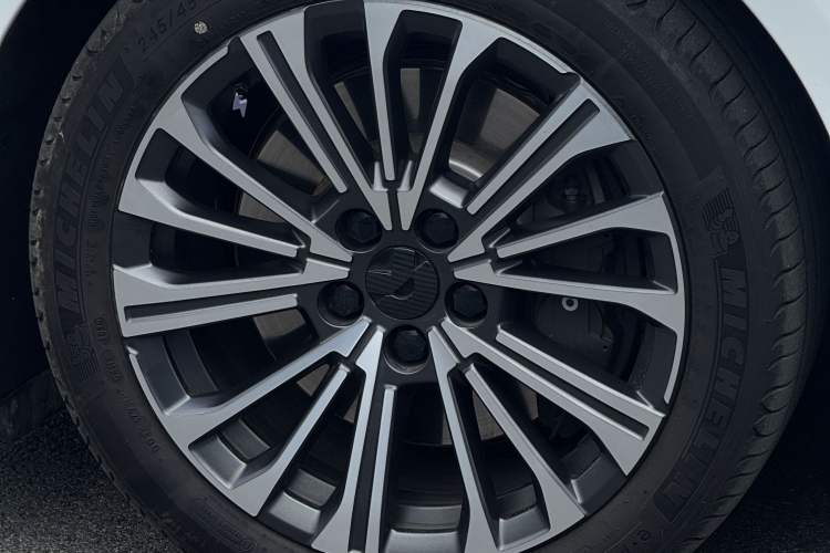 Used Nio ET5T 2025 75 kWh Touring
