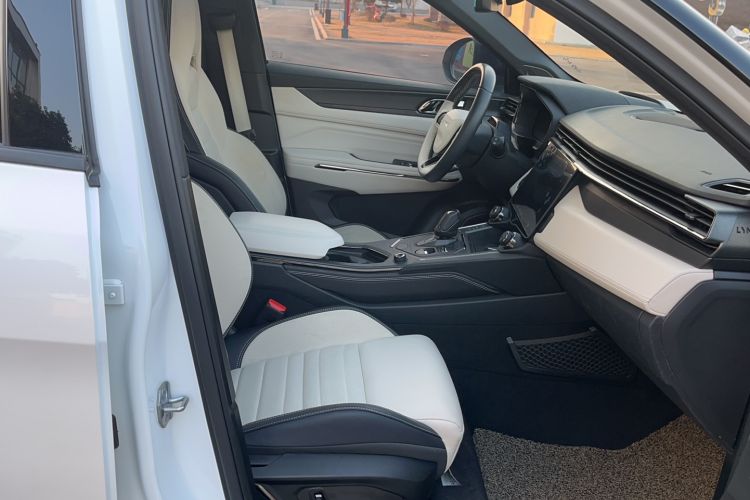 Used Lynk & Co 01 2023 1.5TD EM-F Dawn
