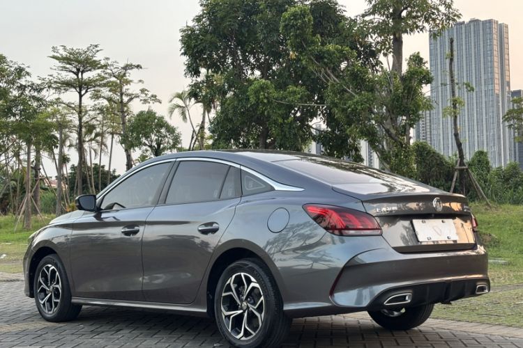 Used MG 5 2022 180 DVVT CVT Youth Luxury Edition