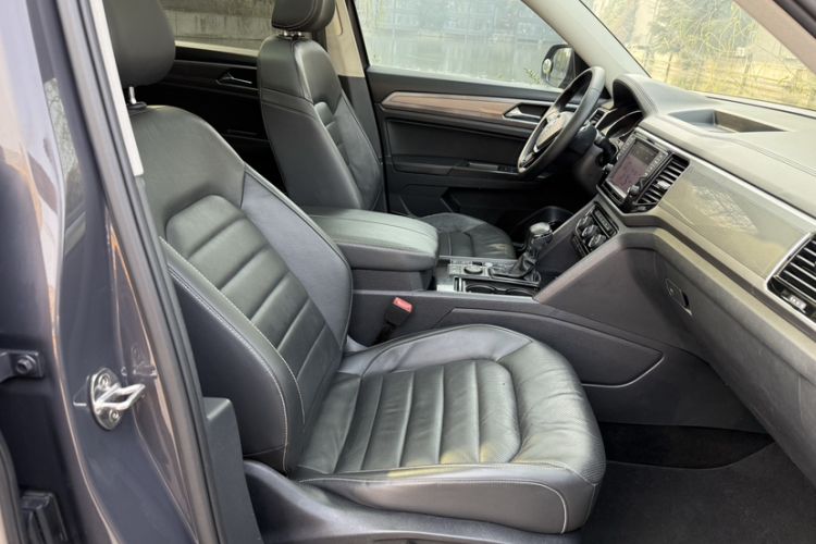 Used Volkswagen Teramont 2017 530 V6 Four-Wheel Drive Luxury Edition Interior 7