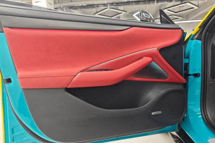 Used Xiaomi Auto SU7 2024 Four-Wheel Drive Ultra-Long Range Advanced Intelligent Driving Max Edition