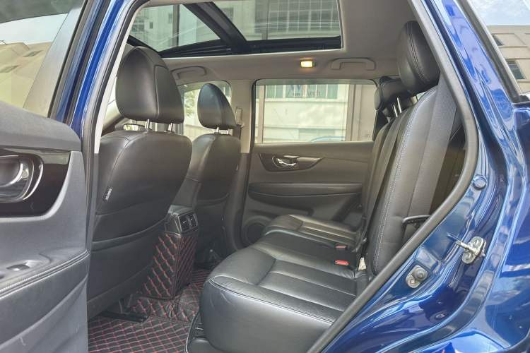 Used Nissan X-Trail 2019 2.0L CVT SmartConnect 7-Seater Comfort Edition 2WD