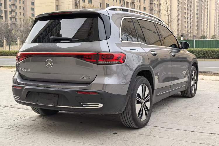 Used Mercedes-Benz EQB 2022 EQB 260 Exterior 8