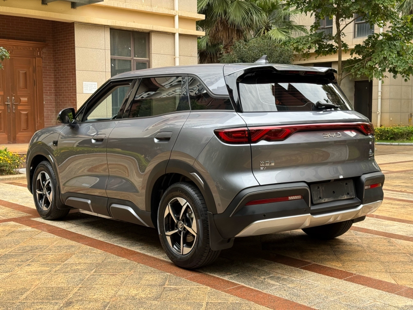 BYD Yuan UP 2025 Intelligent Driving Version 401 km Leading Edition — снимка 14