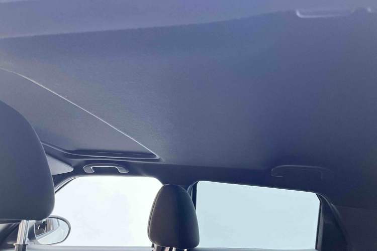 Used Infiniti ESQ 2014 1.6L Spontaneous Edition