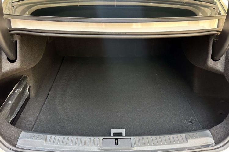 Used Lincoln Z 2025 2.0T Luxury Edition