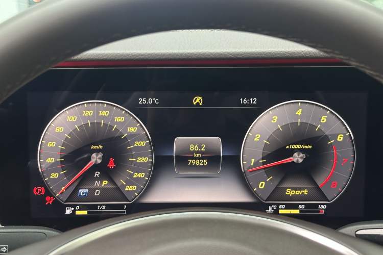 Used Mercedes-Benz E-Class 2018 Facelifted E 300 L Stylish Version Odometer Close Up