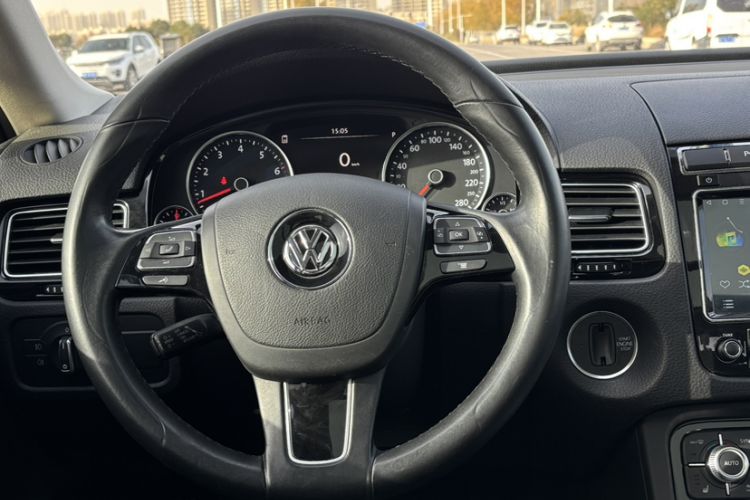 Used Volkswagen Touareg 2016 3.0 TSI Standard Version
