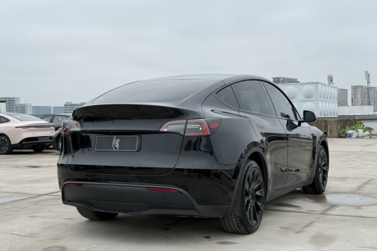 Used Tesla Model Y 2021 Standard Range Rear-Wheel Drive Version