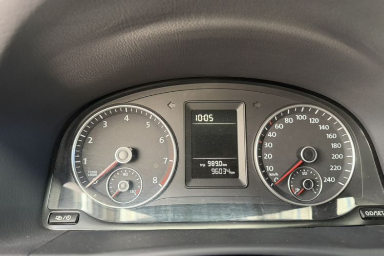 Used Volkswagen Touran 2015 1.4T DSG Comfort Edition 5 Seats
