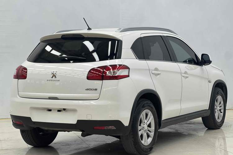 Used Peugeot 4008 2013 2.0L Two-Wheel Drive Entry-Level Trim