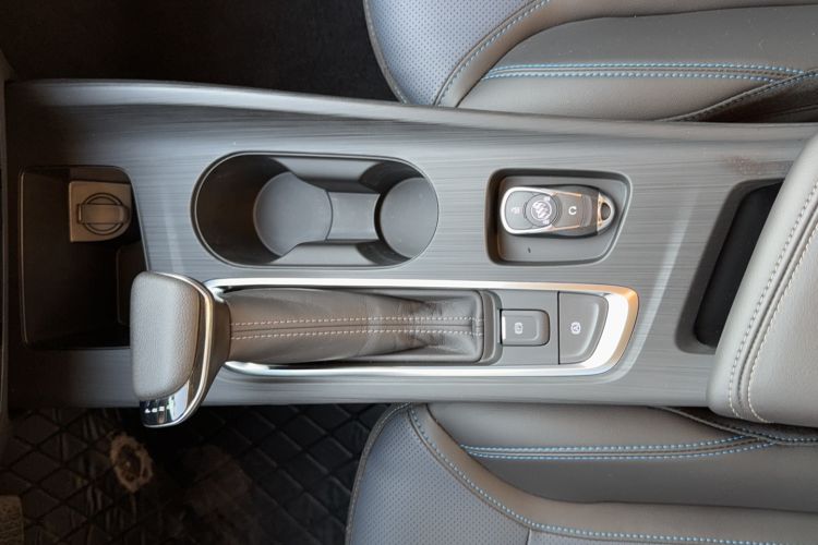 Used Buick Velite 6 2024 450km Range Commuter Version
