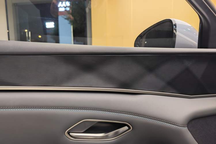 Used BYD Qin L 2025 DM-i Smart Drive 80KM Superior Model