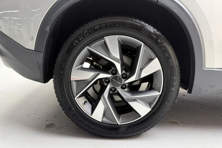 Used BAIC Beijing X7 2020 1.5TD DCT Leading Edition Exterior 4