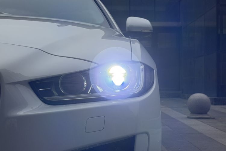 Used Jaguar XE 2018 2.0T 300 PS All-Wheel-Drive R-Sport Sport Edition