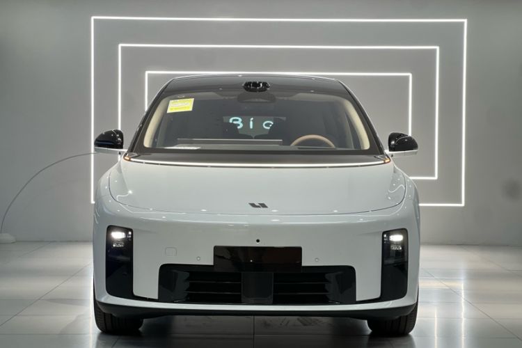 Used Li Auto Li Auto i8 2025 Model Standard Version