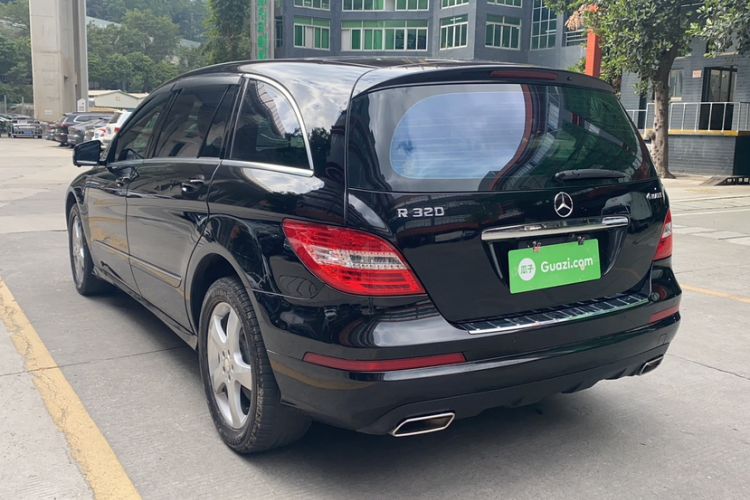 Used Mercedes-Benz R-Class 2015 R 320 4MATIC Luxury Model
