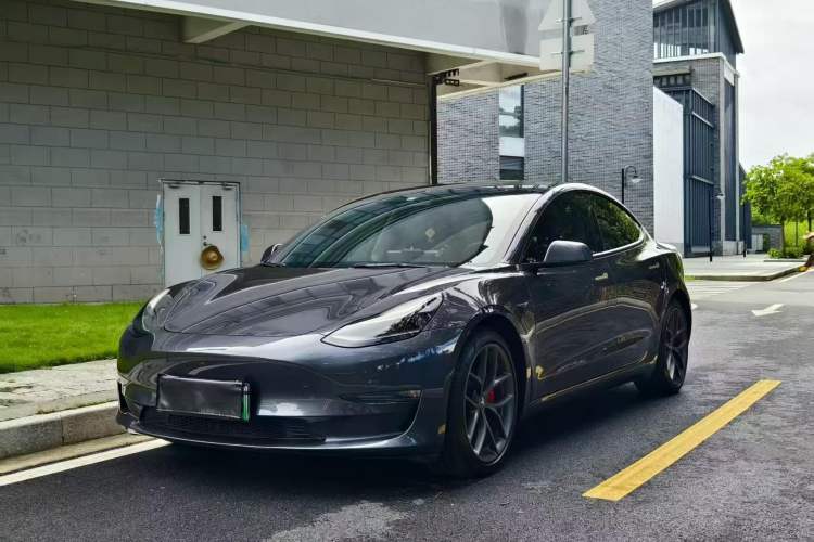 Used Tesla Model 3 2022 Performance High-Performance All-Wheel-Drive Version