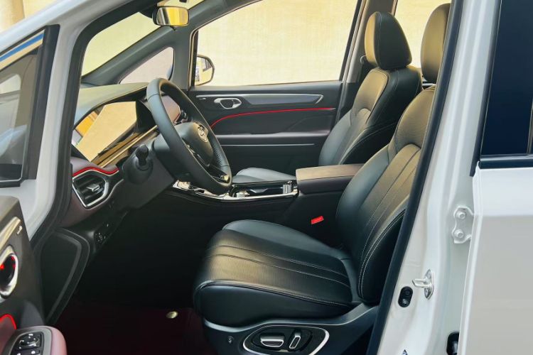 Used GAC Trumpchi M6 2023 PRO 270T DCT Luxury Edition