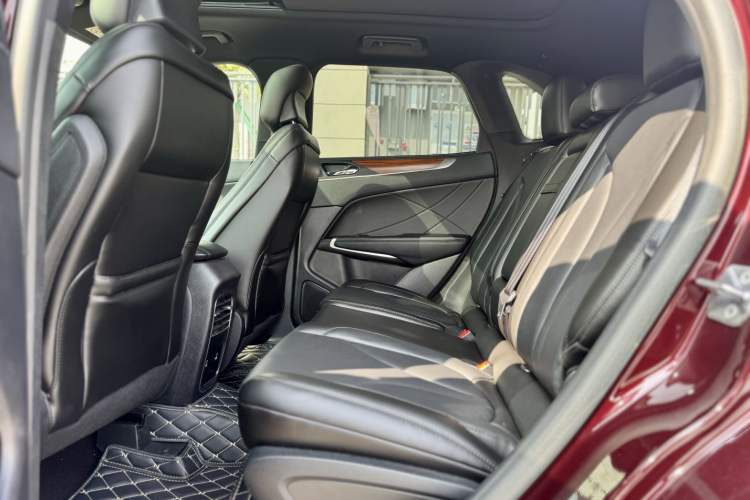 Used Lincoln MKC 2019 2.0T Two-Wheel Drive Zunya Version China VI Standard
