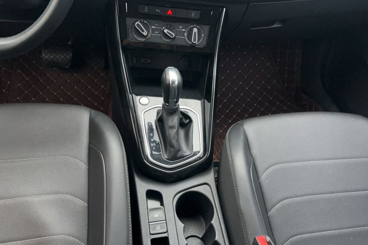 Used Jetta VS5 2022 280TSI Automatic Enjoyment Pro Trim
