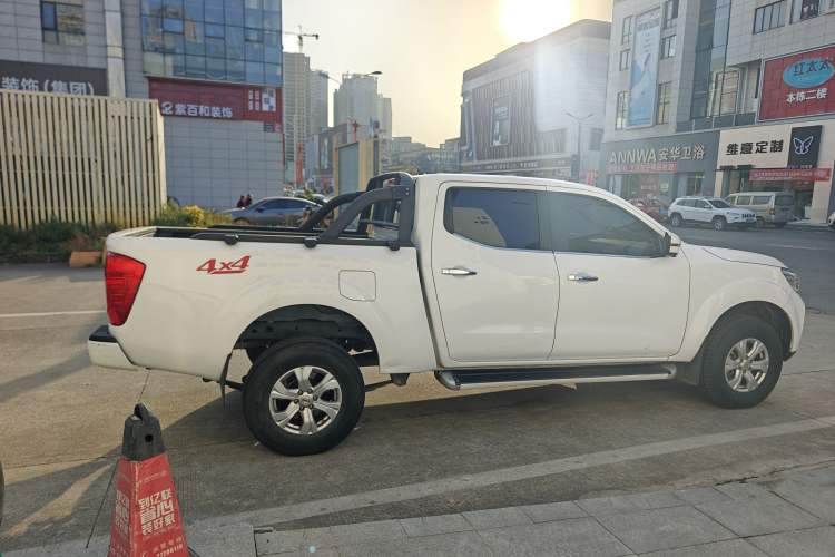 Used Dongfeng Ruichi 7 2022 2.3T Manual 4x4 Diesel Standard Version with Long Cargo Bed and Flatbed M9T