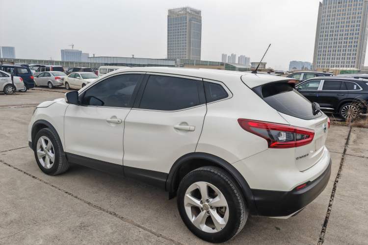 Used Nissan Qashqai 2019 2.0L CVT Smart Enjoyment Version