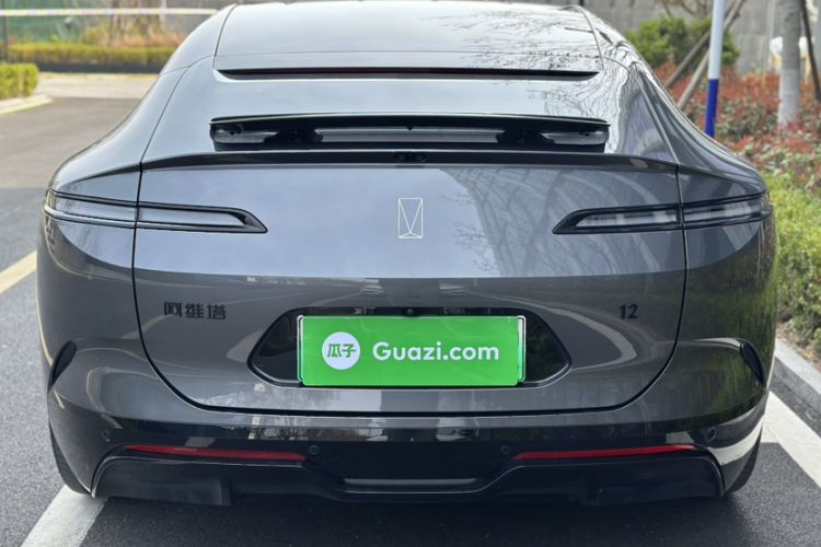 Used Avatr 12 2025 Year Updated Ultra Extended-Range Version Exterior 6