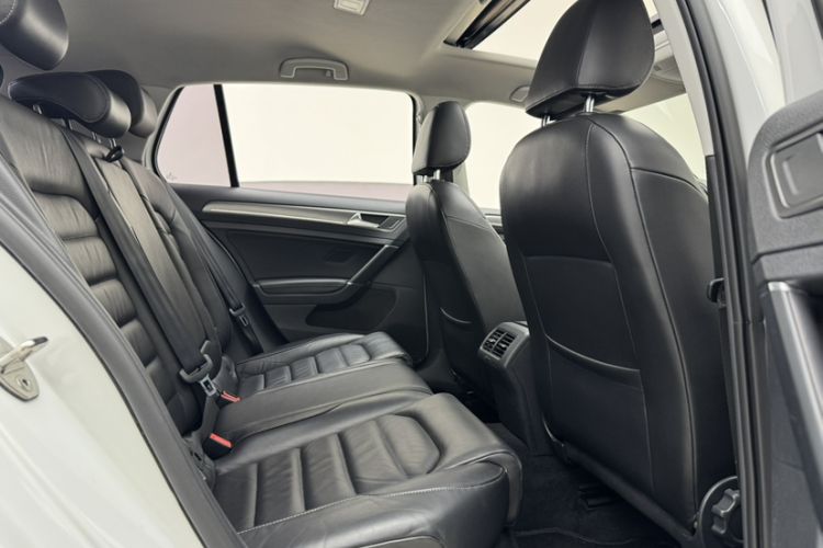 Used Volkswagen Golf 2016 230TSI Automatic Luxury Version