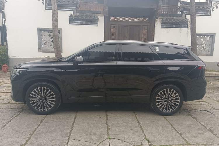 Used Chery Tiggo 9 2025 2.0T Automatic Two-Wheel Drive Luxury Edition 5 Seats