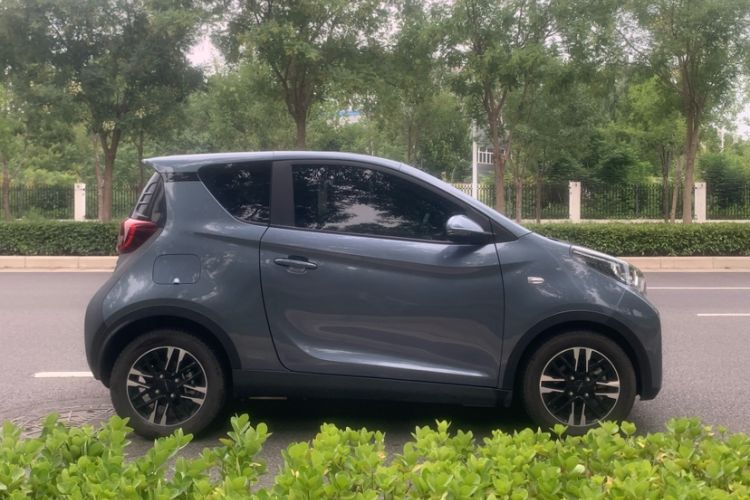 Used Chery New Energy Little Ant 2022 Restyled Version Sweet Pink Edition Half-Sugar Version 28.8 kWh 30 kW 301 km