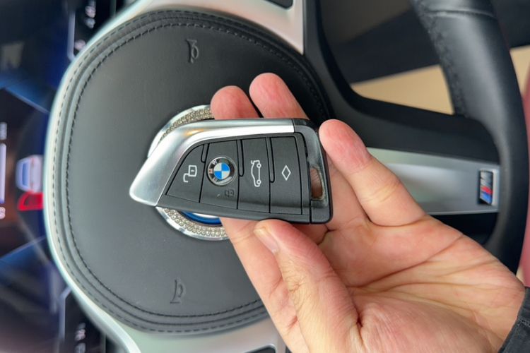 Used BMW i3 2022 eDrive 35 L
