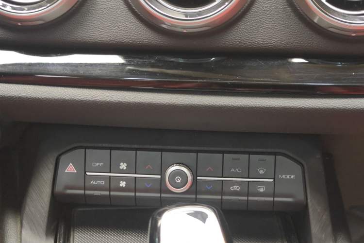 Used Wey VV5 2017 2.0T Flagship Edition
