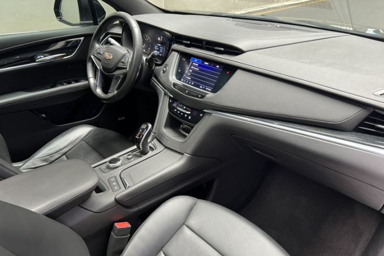 Used Cadillac XT5 2020 28T Four-Wheel Drive Luxury Version Interior 3