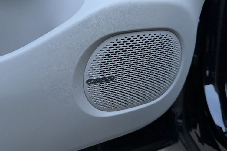 Used Leapmotor C11 2024 All-Electric 580 Luxury Edition Interior 9