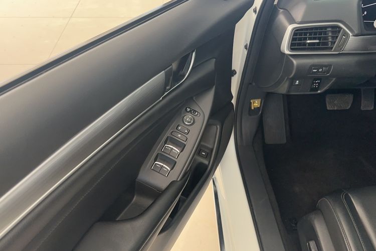 Used Honda Accord 2018 260TURBO Elite Edition China VI Interior 3
