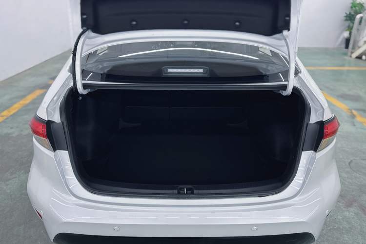 Used Toyota Levin 2022 Dual-Engine 1.8H E-CVT Luxury Edition
