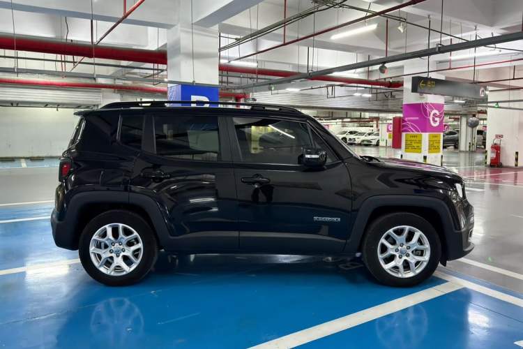 Used Jeep Renegade 2017 180T Automatic High-Energy Version