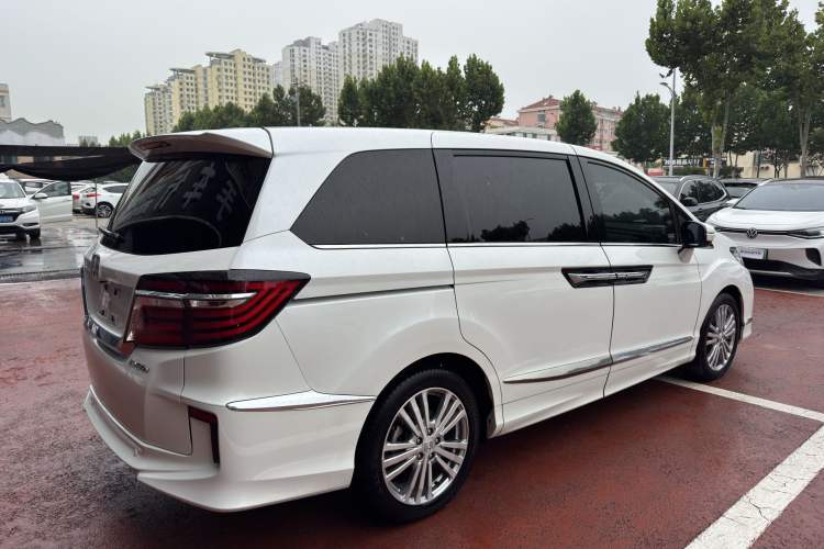 Used Honda Elysion 2016 2.4L Supreme Edition