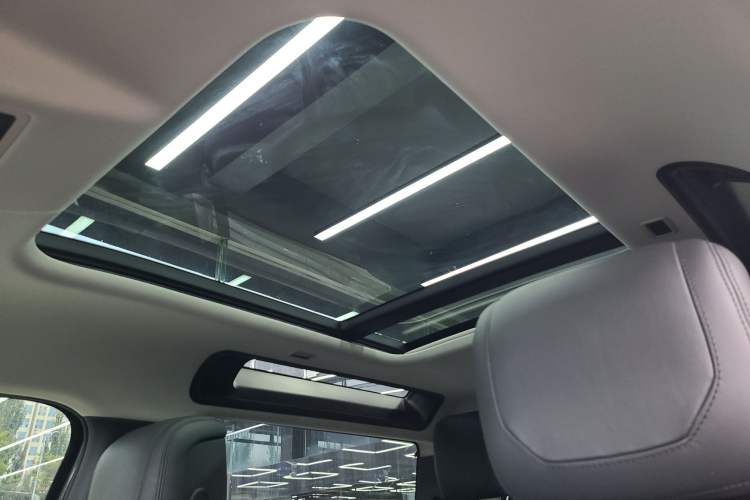 Used Land Rover Defender 2024 90 3.0T P400 HSE