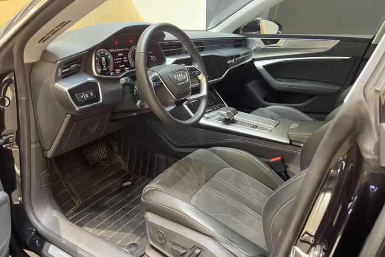 Used Audi A7L 2024 45 TFSI Luxury Edition
