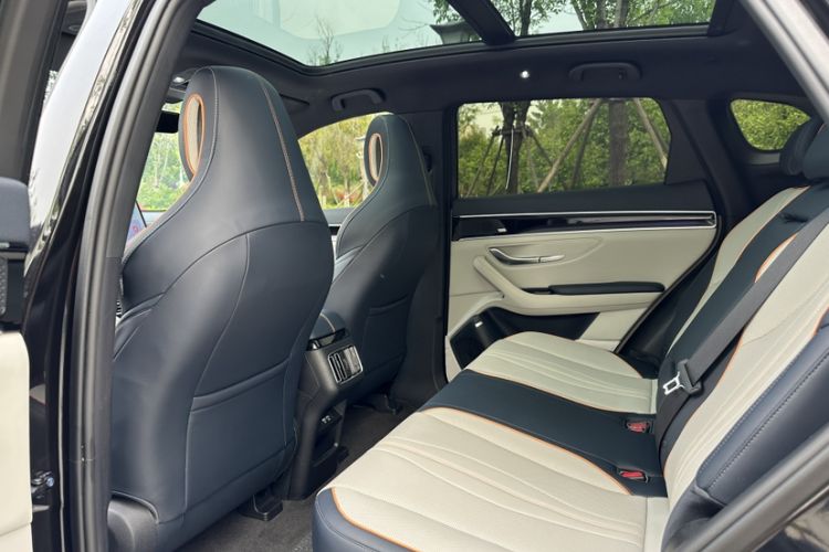 Used BYD Song PLUS New Energy 2021 DM-i 110KM Flagship Model Interior 1