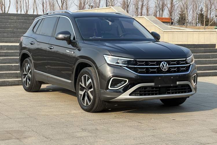 Used Volkswagen Tayron 2023 280TSI Two-Wheel-Drive Luxury Plus Advanced Version Exterior 2