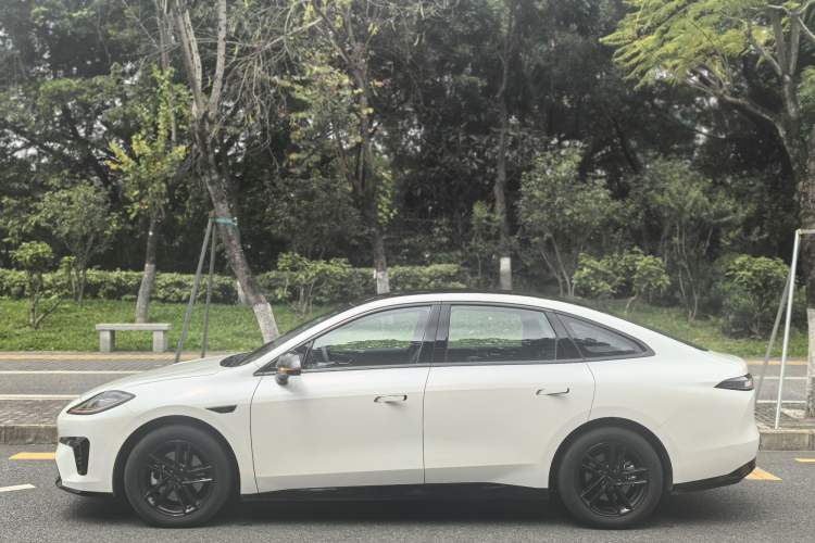 Used AION RT 2025 650 Zhijihao Edition Exterior 3