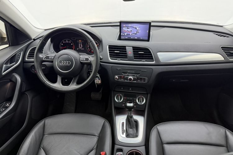 Used Audi Q3 2015 30 TFSI Comfort Model Interior 1
