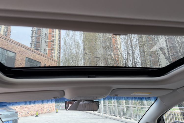 Used Buick GL8 2021 Land Cruiser Executive 652T Premium Model Headliner