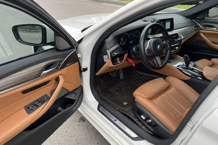 Used BMW 5 Series 2018 530i M Sport Package
